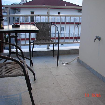 Villa Georgio Paralia Esterno foto